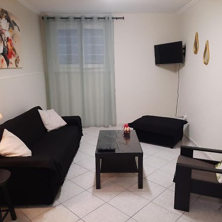 Lousi House Apartment Атина Екстериор снимка