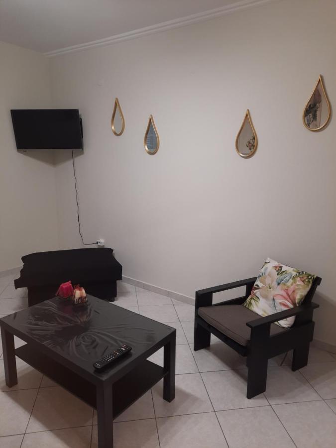 Lousi House Apartment Атина Екстериор снимка